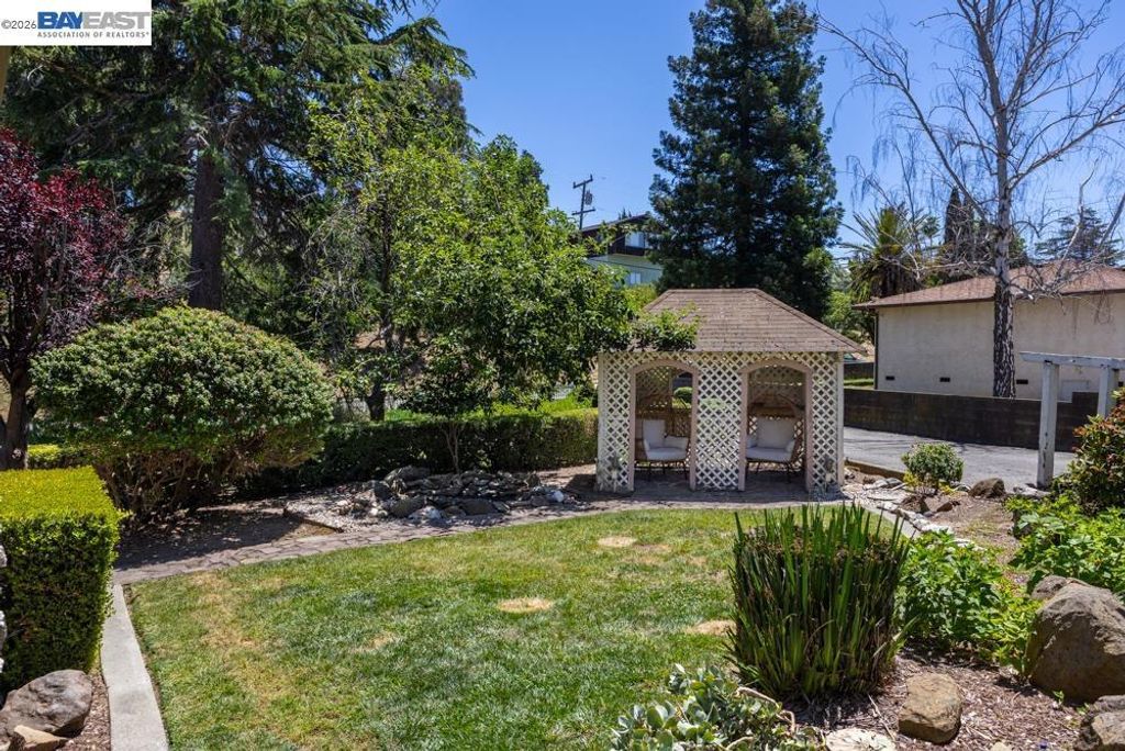 Image 34 of property listing at 3354 D St, Hayward, CA 94541