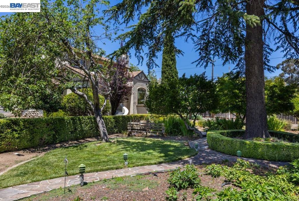 Image 35 of property listing at 3354 D St, Hayward, CA 94541