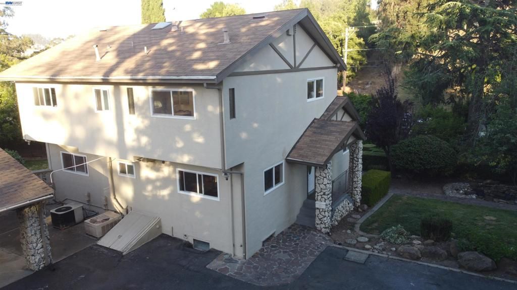 Image 67 of property listing at 3354 D St, Hayward, CA 94541