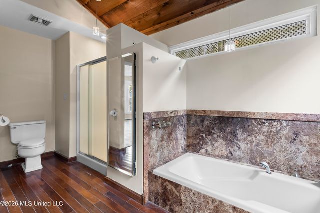 1090 Cherokee Street, Biloxi, MS 39530