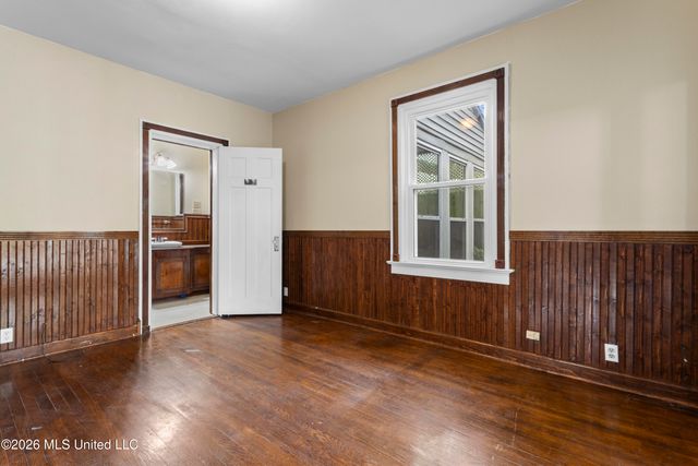 1090 Cherokee Street, Biloxi, MS 39530