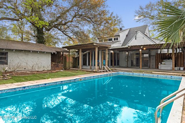 1090 Cherokee Street, Biloxi, MS 39530