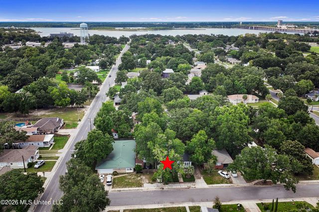 1090 Cherokee Street, Biloxi, MS 39530