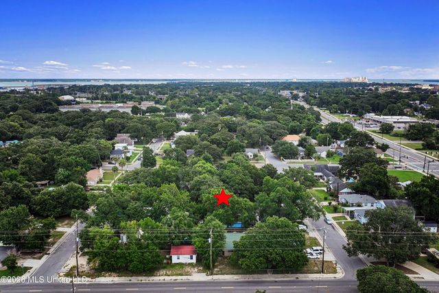 1090 Cherokee Street, Biloxi, MS 39530