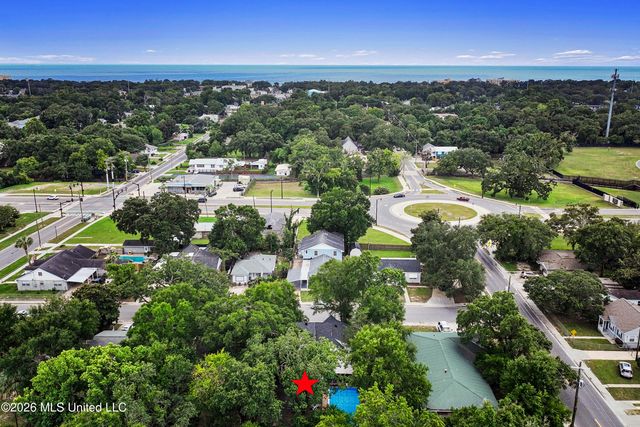 1090 Cherokee Street, Biloxi, MS 39530