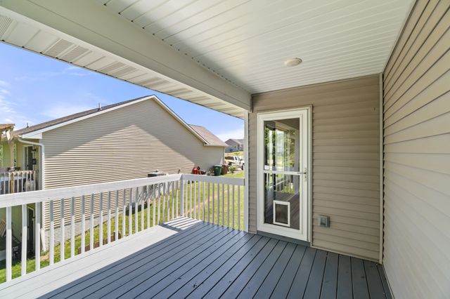 186 NE 56th Street, Pleasant Hill, IA 50327