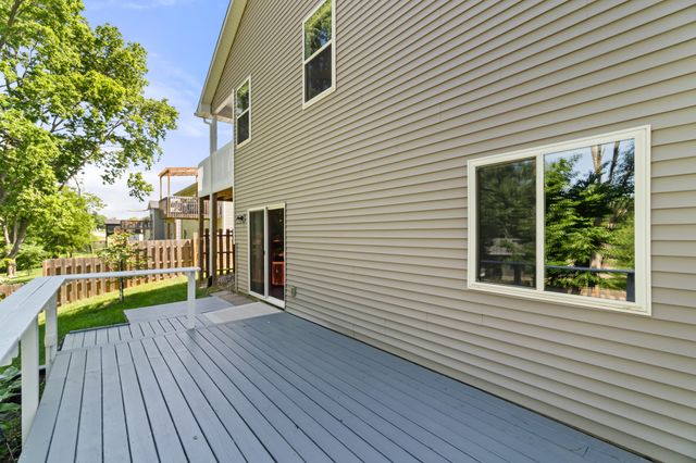 186 NE 56th Street, Pleasant Hill, IA 50327