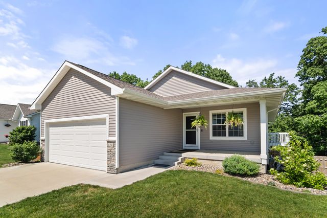 186 NE 56th Street, Pleasant Hill, IA 50327