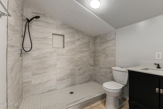 619 W CHIPMAN Road, Phoenix, AZ 85041