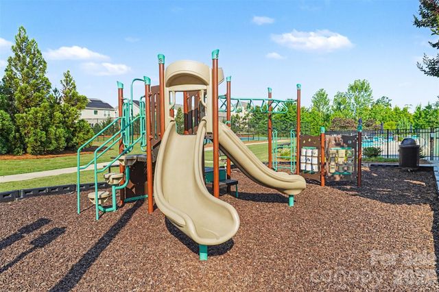 15119 Moulin Court Drive, Charlotte, NC 28273