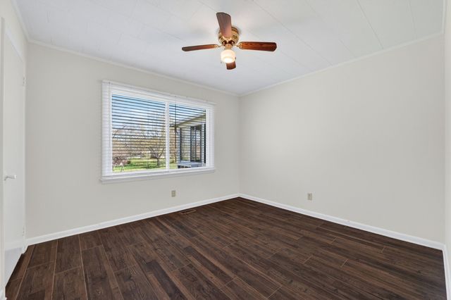 140 Simmons Cir, Fayetteville, TN 37334