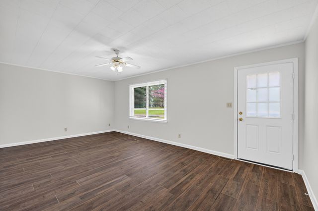 140 Simmons Cir, Fayetteville, TN 37334