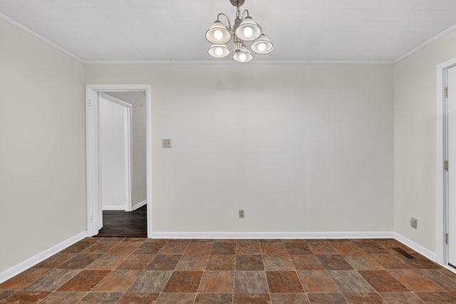 140 Simmons Cir, Fayetteville, TN 37334