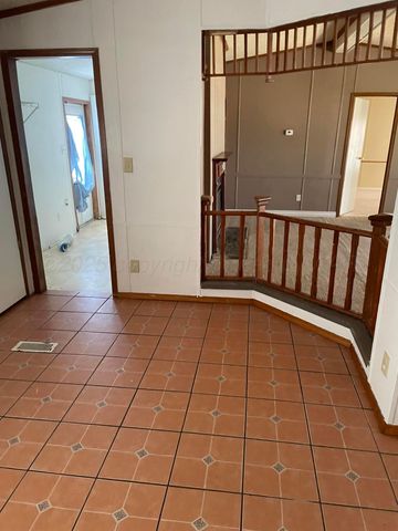 3221 N BOLTON Street, Amarillo, TX 79107