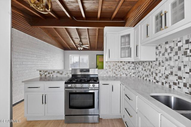 6203 TROWBRIDGE Drive, El Paso, TX 79905