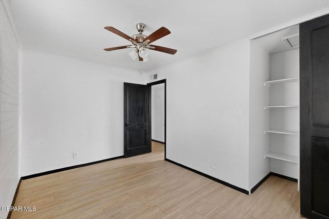 6203 TROWBRIDGE Drive, El Paso, TX 79905