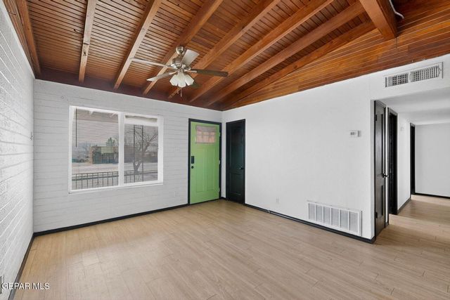 6203 TROWBRIDGE Drive, El Paso, TX 79905