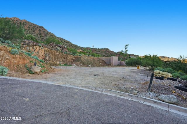5240 N 61ST Street 3, Paradise Valley, AZ 85253