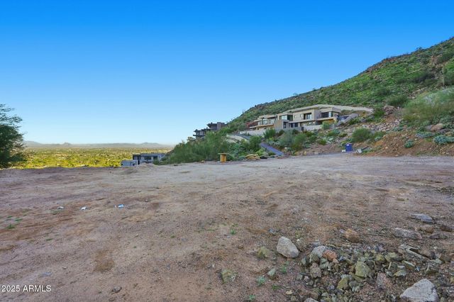 5240 N 61ST Street 3, Paradise Valley, AZ 85253