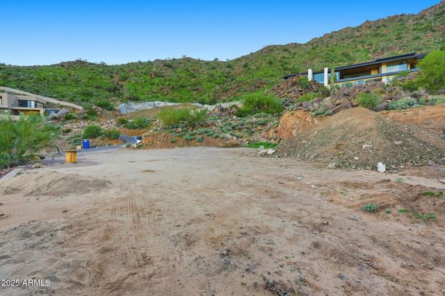 5240 N 61ST Street 3, Paradise Valley, AZ 85253