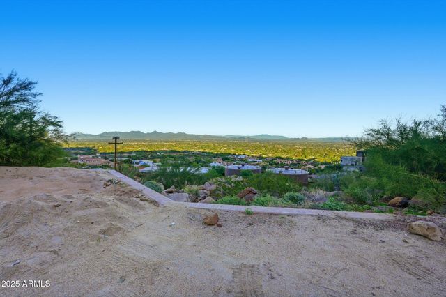 5240 N 61ST Street 3, Paradise Valley, AZ 85253