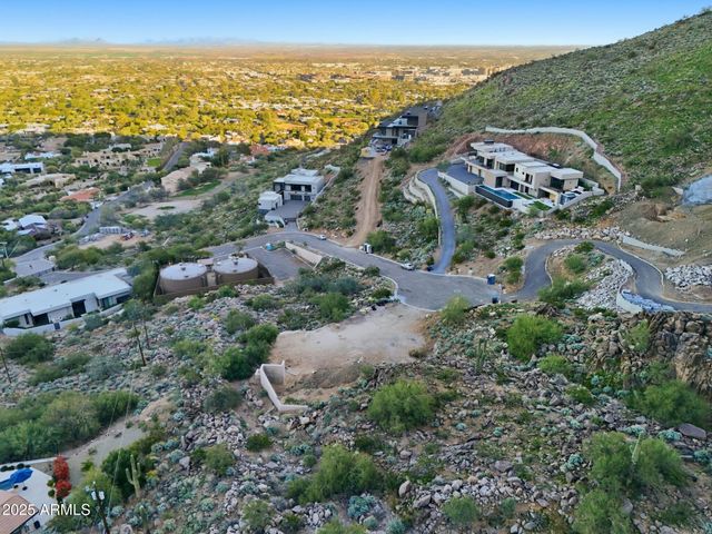 5240 N 61ST Street 3, Paradise Valley, AZ 85253