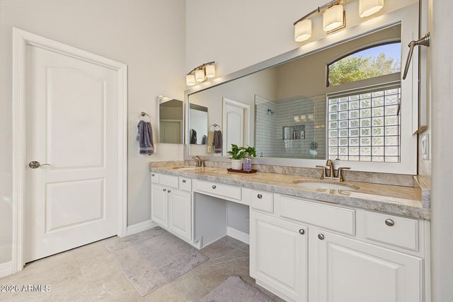 439 W KNIGHT Lane, Tempe, AZ 85284