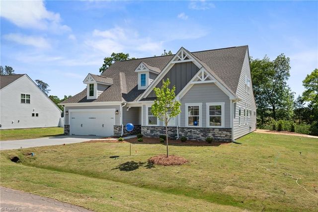7834 Fairview Garden Trail, Clemmons, NC 27012