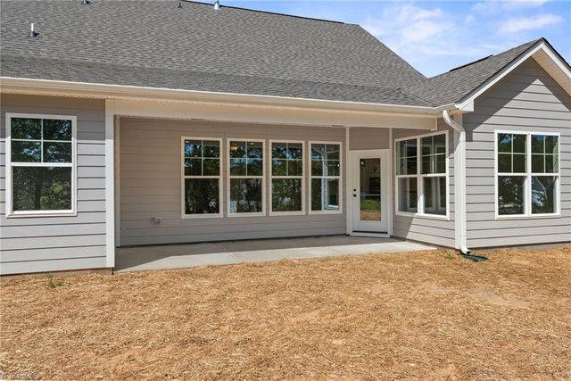 7834 Fairview Garden Trail, Clemmons, NC 27012
