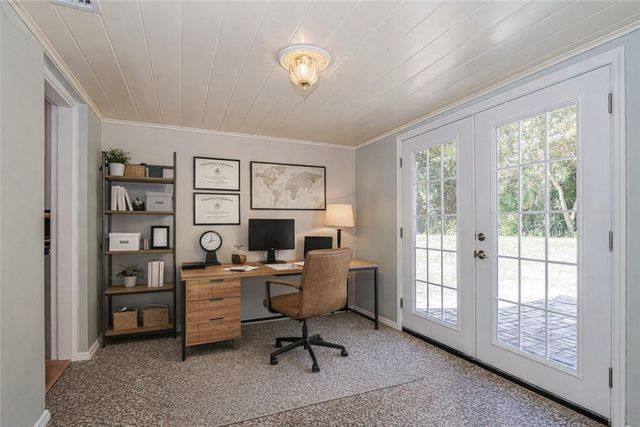 2049 50th Avenue, Vero Beach, FL 32966