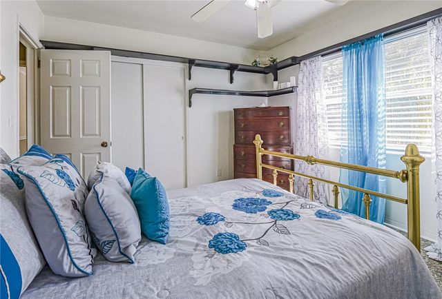 2049 50th Avenue, Vero Beach, FL 32966