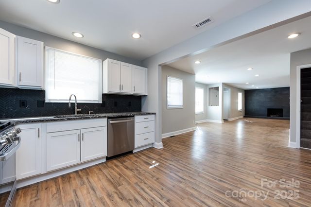 406 Harris Lane, Monroe, NC 28112