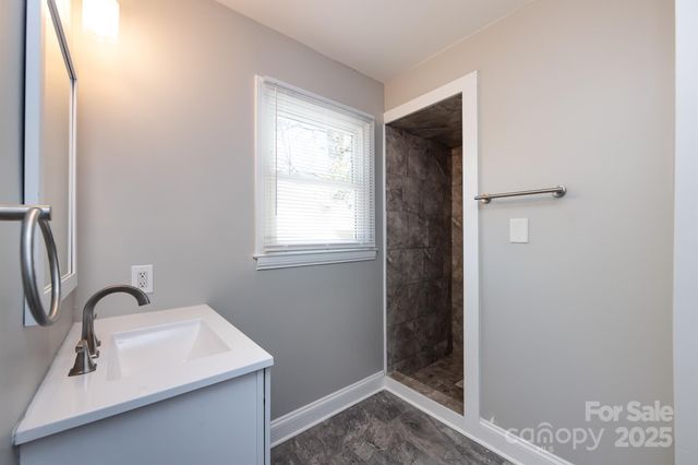 406 Harris Lane, Monroe, NC 28112