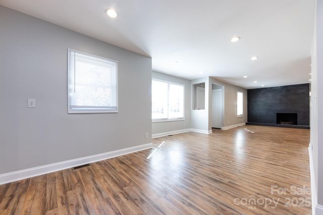406 Harris Lane, Monroe, NC 28112