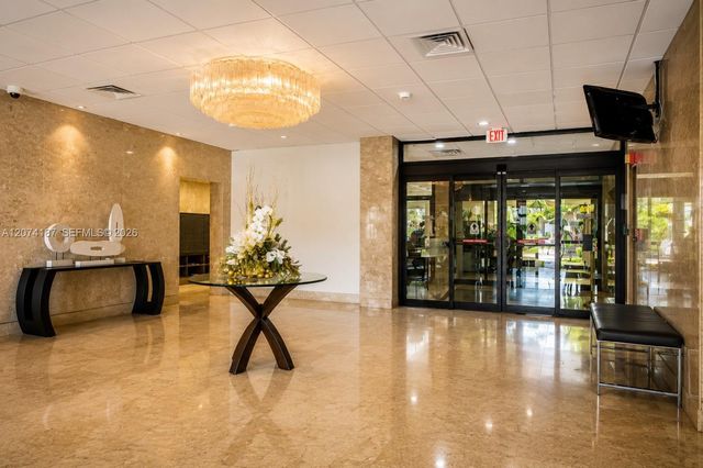 300 Bayview Drive 807, Sunny Isles Beach, FL 33160