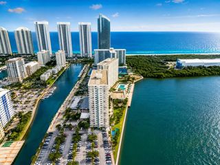 300 Bayview Drive 807, Sunny Isles Beach, FL 33160