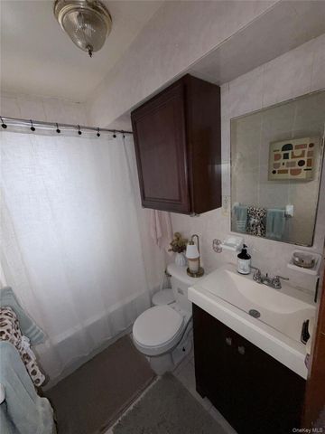 132-18 156th Street, Jamaica, NY 11434