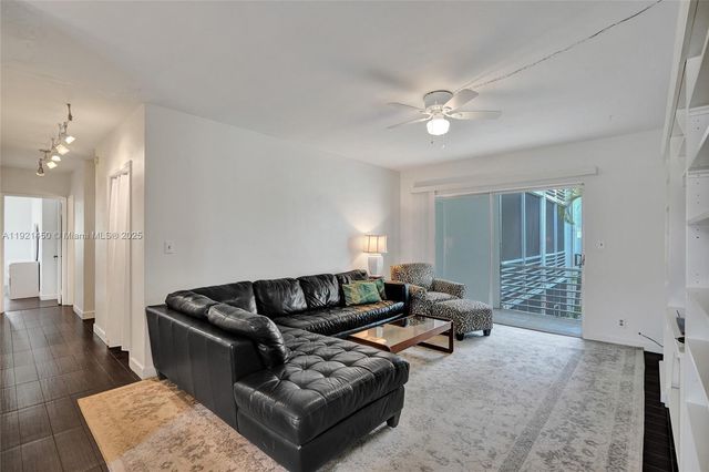 1535 SE 15th St 208, Fort Lauderdale, FL 33316