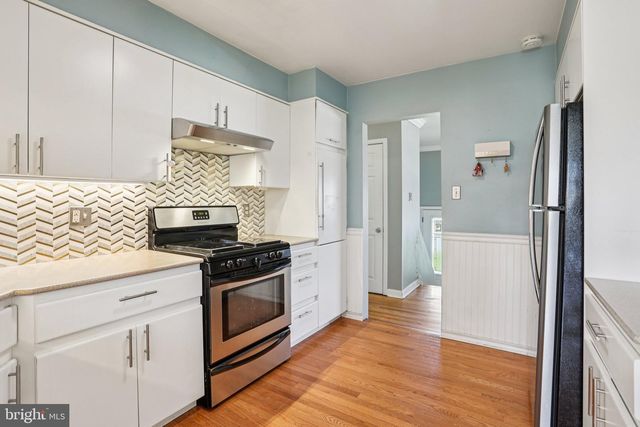 2114 LORI DR, Wilmington, DE 19808