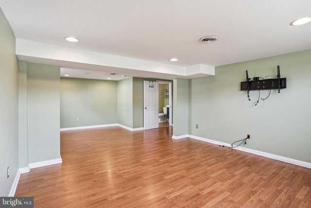 2114 LORI DR, Wilmington, DE 19808