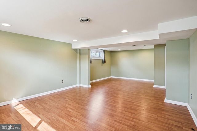 2114 LORI DR, Wilmington, DE 19808