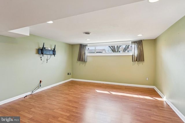 2114 LORI DR, Wilmington, DE 19808