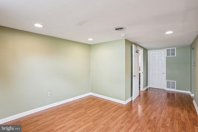 2114 LORI DR, Wilmington, DE 19808