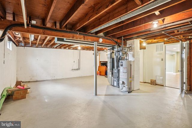 2114 LORI DR, Wilmington, DE 19808