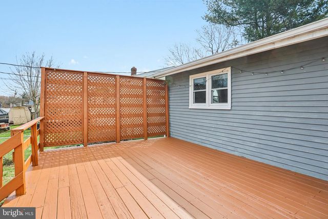 2114 LORI DR, Wilmington, DE 19808