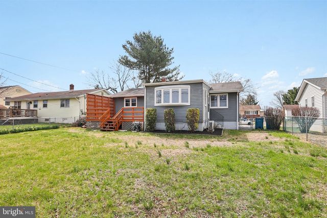 2114 LORI DR, Wilmington, DE 19808