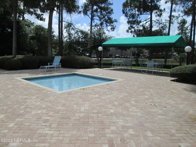 8852 BANDERA Circle S, Jacksonville, FL 32244