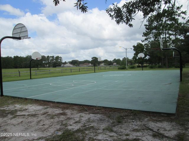 8852 BANDERA Circle S, Jacksonville, FL 32244