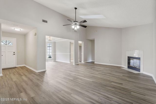 8852 BANDERA Circle S, Jacksonville, FL 32244