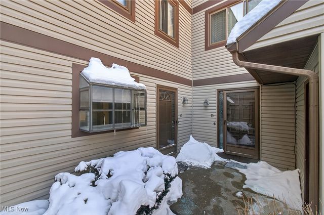 7821 Hills And Dales Road NW C, Massillon, OH 44646